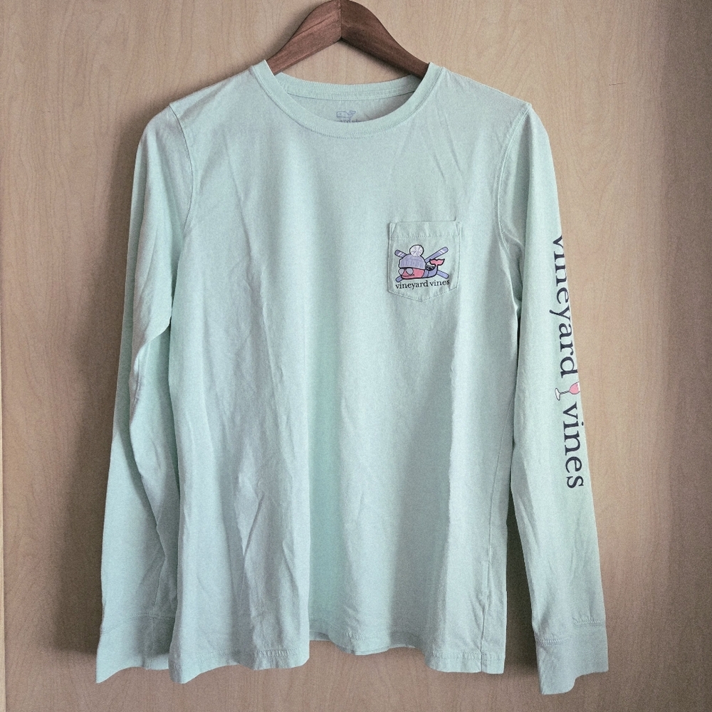Vineyard Vines Ski Whale Long Sleeve Tee